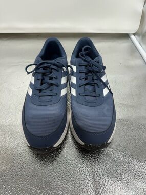 NWOT! Men’s adidas golf shoes size 11